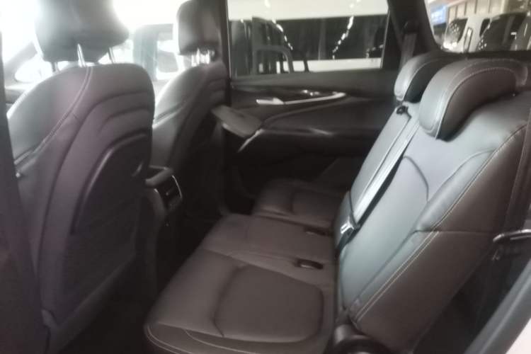 Used SAIC MAXUS G50 2023 PLUS 1.5T Automatic Cruise Version Left Rear Seat