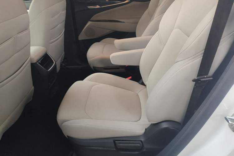 Used SAIC MAXUS G50 2023 1.5T Manual Comfort A Left Rear Seat