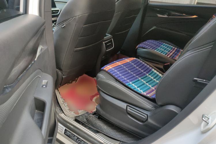 Used SAIC MAXUS G50 2023 PLUS 1.5T Happiness-Recommended Automatic Start Edition Left Rear Seat