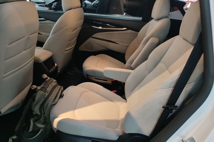 Used SAIC MAXUS G50 2023 1.5T Manual Comfort A Left Rear Seat