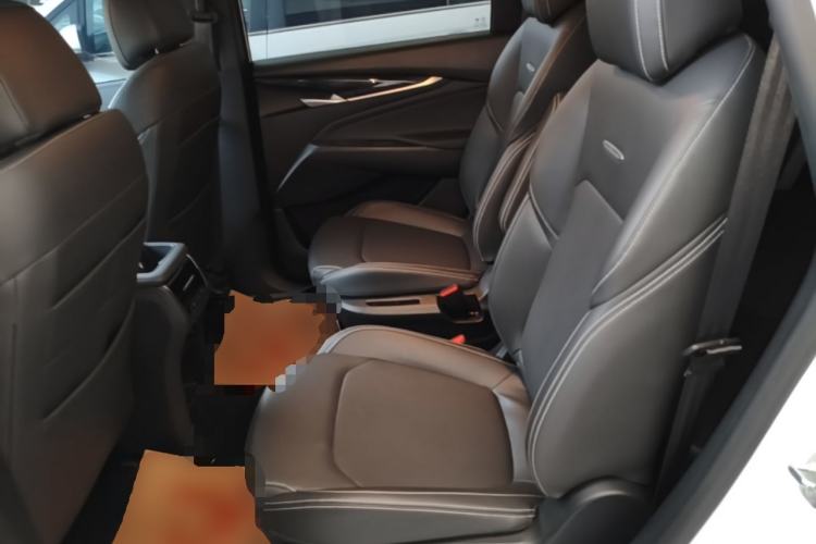 Used SAIC MAXUS G50 2023 PLUS 1.5T Happiness-Recommended Automatic Start Edition Left Rear Seat