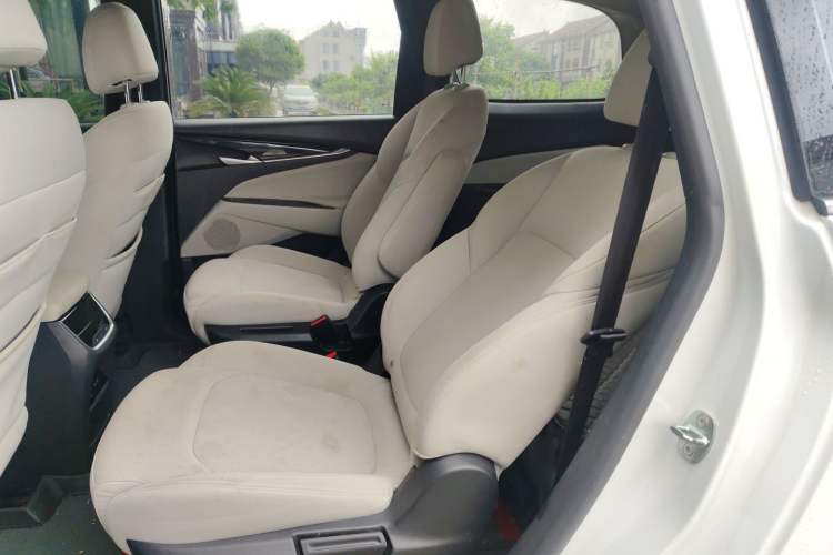 Used SAIC MAXUS G50 2023 1.5T Manual Comfort A Left Rear Seat