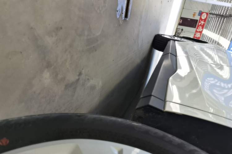 Used SAIC MAXUS G50 2023 1.5T Manual Comfort A Left Side Sill