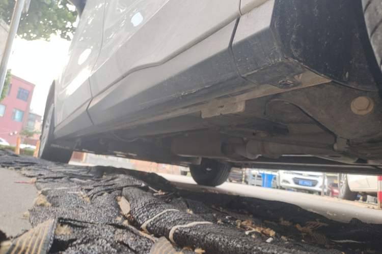 Used SAIC MAXUS G50 2023 1.5T Manual Comfort A Left Side Sill