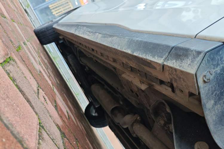Used SAIC MAXUS G50 2023 PLUS 1.5T Happiness-Recommended Automatic Cruise Version Left Side Sill