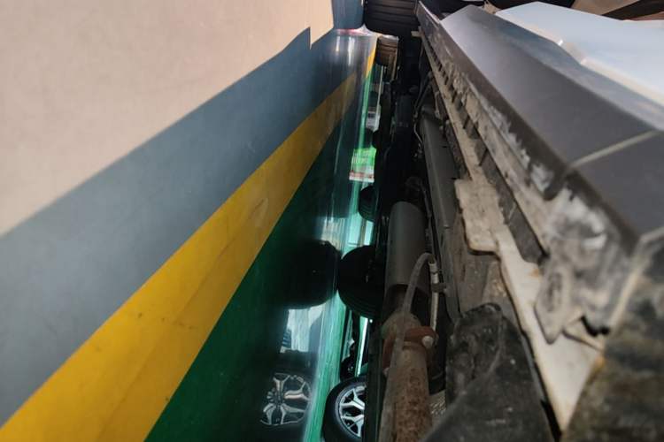 Used SAIC MAXUS G50 2023 1.5T Manual Comfort A Left Side Sill