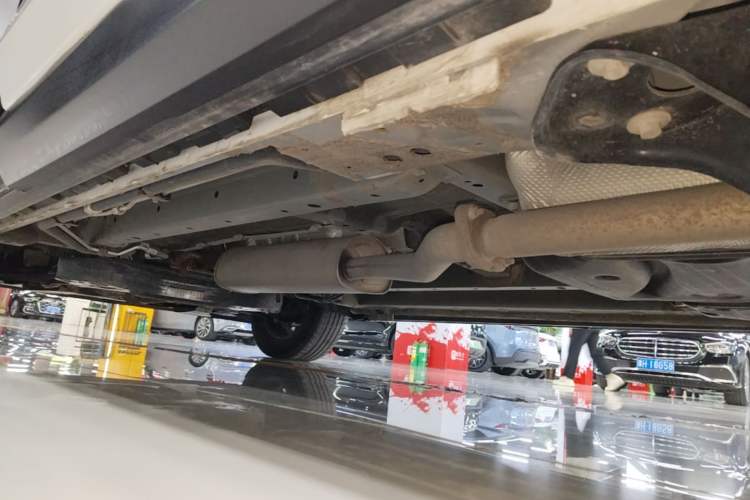Used SAIC MAXUS G50 2023 PLUS 1.5T Happiness-Recommended Automatic Start Edition Left Side Sill