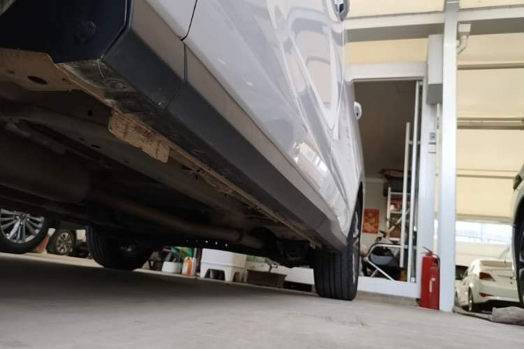 Used SAIC MAXUS G50 2023 PLUS 1.5T Automatic Cruise Version Left Side Sill
