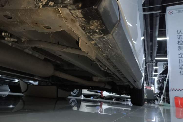 Used SAIC MAXUS G50 2023 PLUS 1.5T Happiness-Recommended Automatic Start Edition Left Side Sill