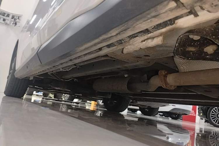 Used SAIC MAXUS G50 2023 PLUS 1.5T Happiness-Recommended Automatic Start Edition Left Side Sill