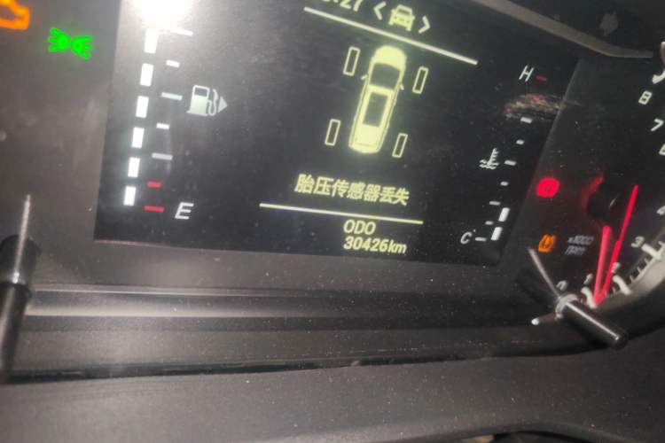 Used SAIC MAXUS G50 2023 1.5T Manual Comfort A Odometer Close Up