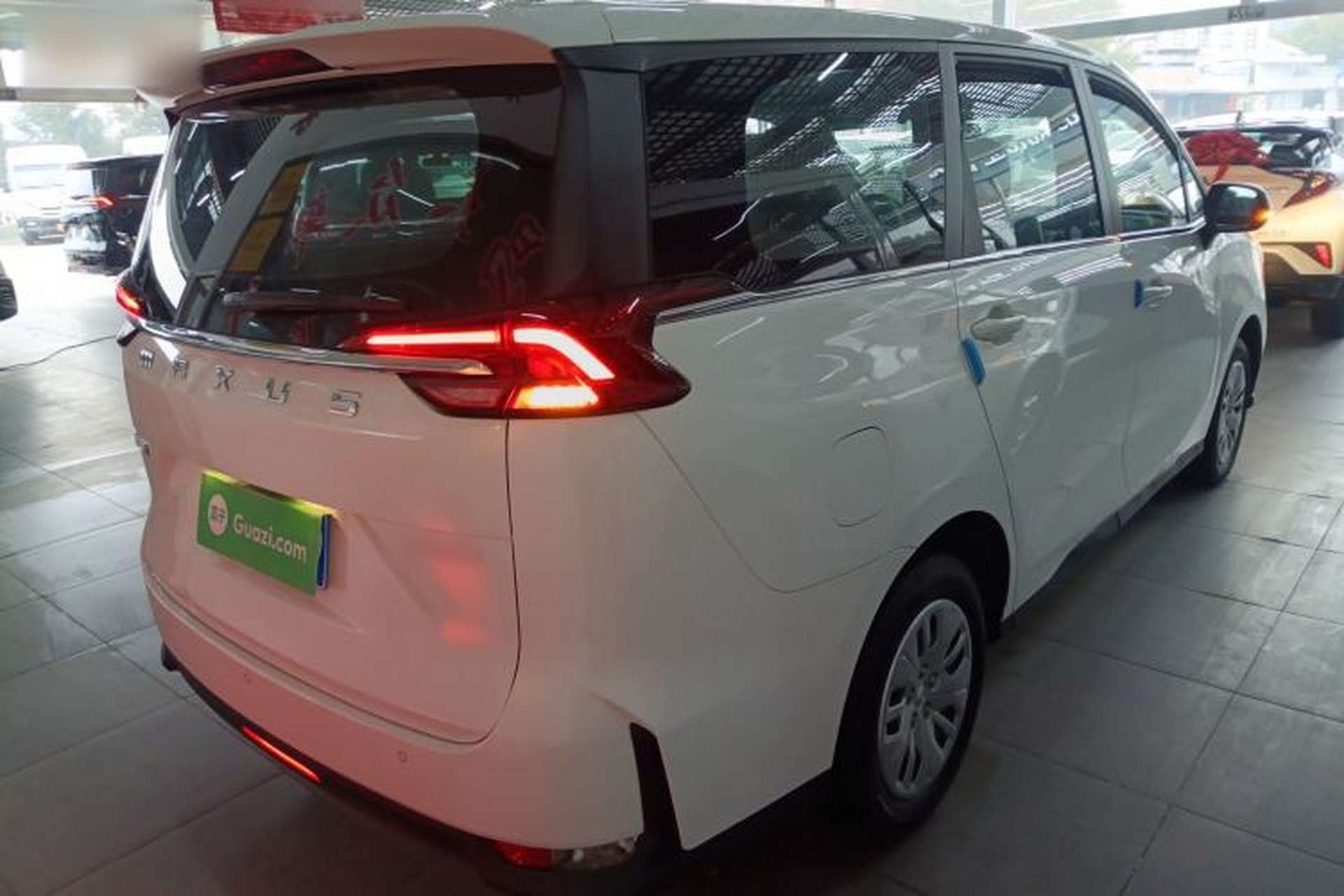 Used SAIC MAXUS G50 2023 1.5T Manual Comfort A Rear Right 45 Deg