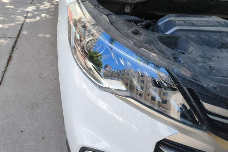 Used SAIC MAXUS G50 2023 1.5T Manual Comfort A Right Front Headlight