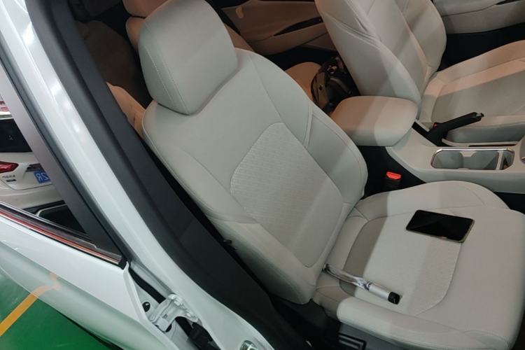 Used SAIC MAXUS G50 2023 1.5T Manual Comfort A Right Front Seat