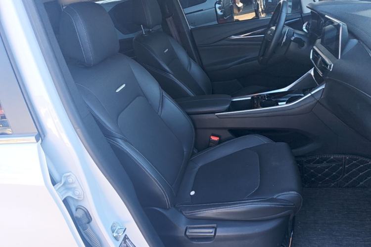 Used SAIC MAXUS G50 2023 PLUS 1.5T Happiness-Recommended Automatic Start Edition Right Front Seat