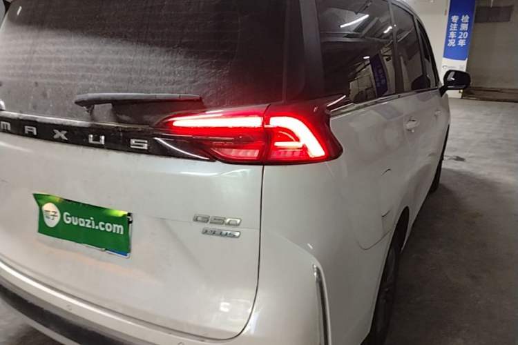 Used SAIC MAXUS G50 2023 PLUS 1.5T Happiness-Recommended Automatic Start Edition Right Rear Taillight