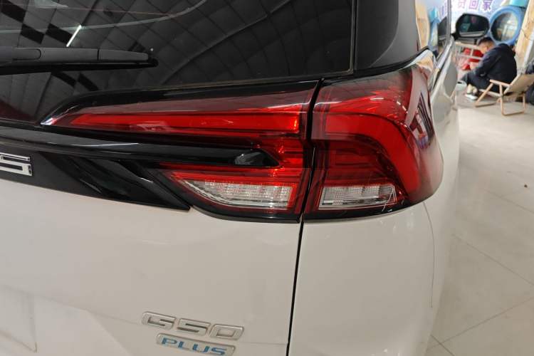 Used SAIC MAXUS G50 2023 PLUS 1.5T Automatic Cruise Version Right Rear Taillight