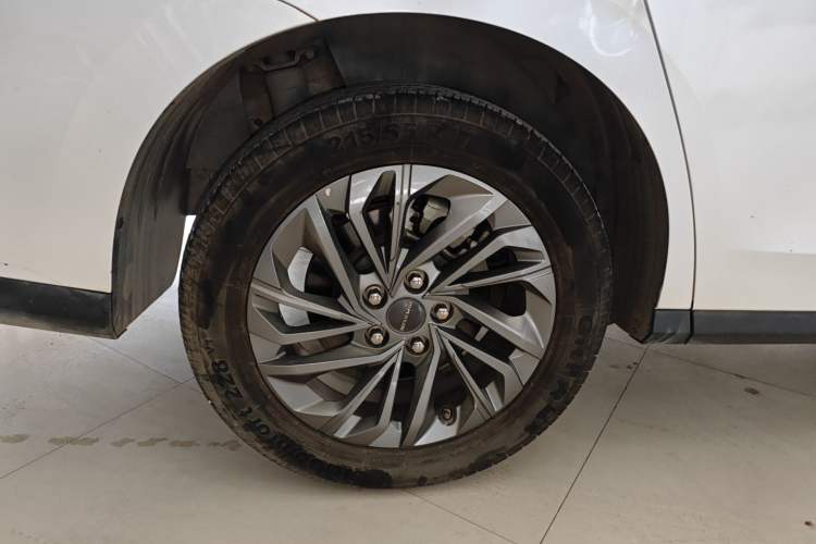 Used SAIC MAXUS G50 2023 PLUS 1.5T Automatic Cruise Version Right Rear Wheel Hub