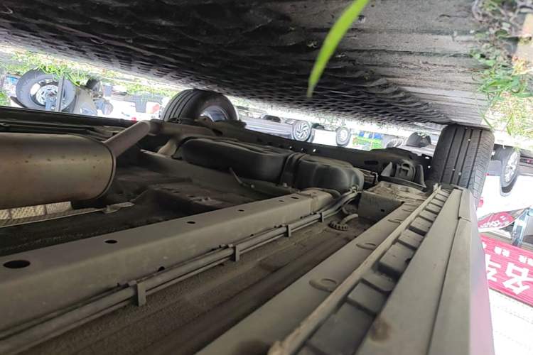 Used SAIC MAXUS G50 2023 PLUS 1.5T Happiness-Recommended Automatic Escort Edition Right Side Sill