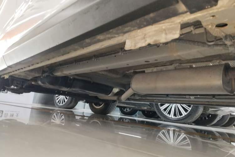 Used SAIC MAXUS G50 2023 PLUS 1.5T Happiness-Recommended Automatic Start Edition Right Side Sill