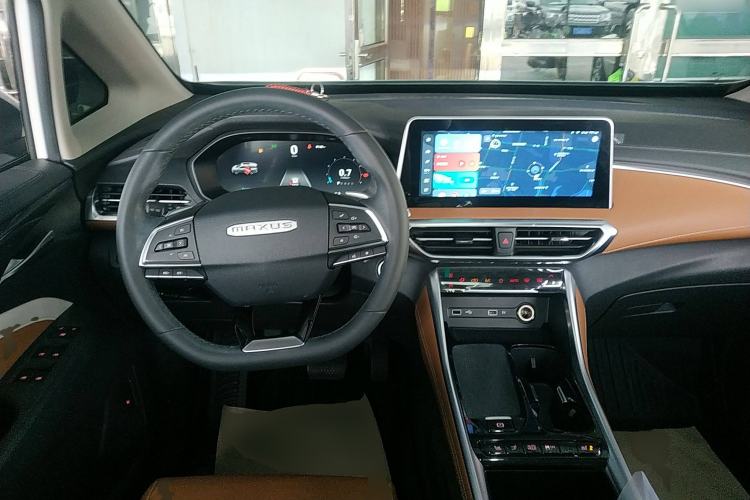 Used SAIC MAXUS G50 2023 PLUS 1.5T Happiness-Recommended Automatic Escort Edition Steering Wheel
