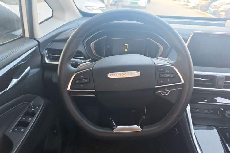 Used SAIC MAXUS G50 2023 PLUS 1.5T Happiness-Recommended Automatic Start Edition Steering Wheel