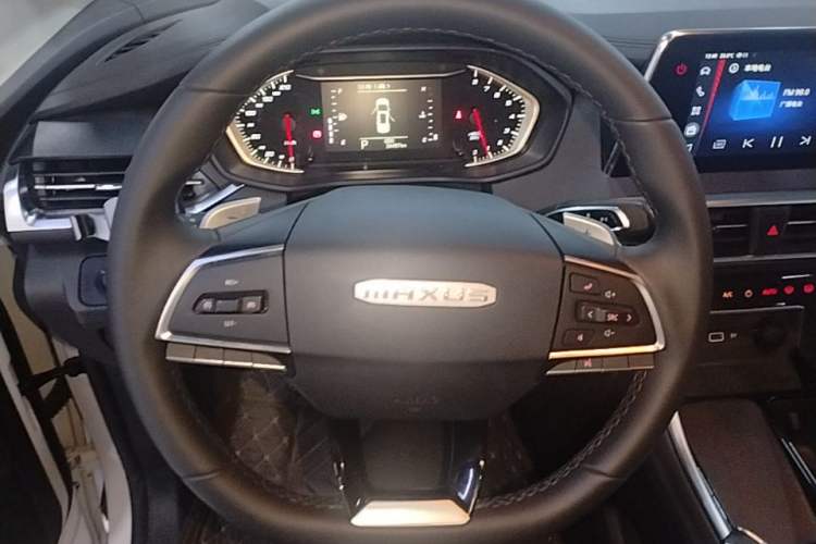 Used SAIC MAXUS G50 2023 PLUS 1.5T Happiness-Recommended Automatic Start Edition Steering Wheel