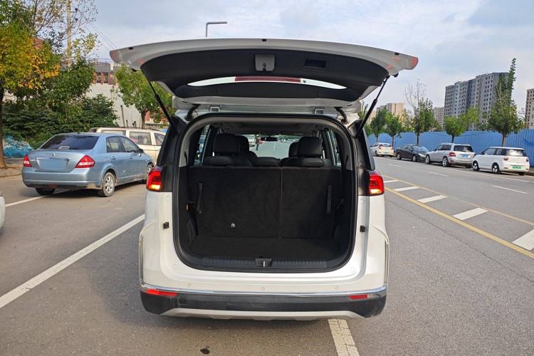 Used SAIC MAXUS G50 2023 PLUS 1.5T Happiness-Recommended Automatic Cruise Version Trunk