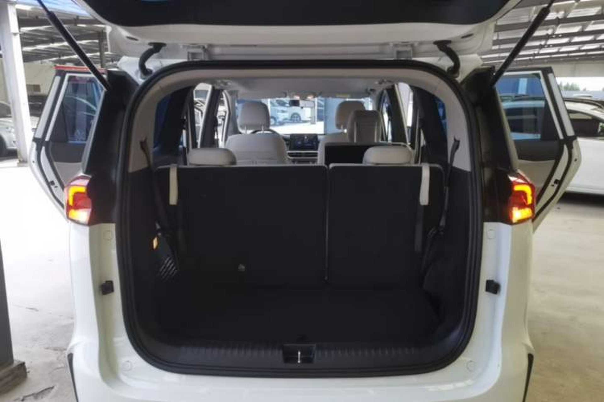 Used SAIC MAXUS G50 2023 1.5T Manual Comfort A Trunk