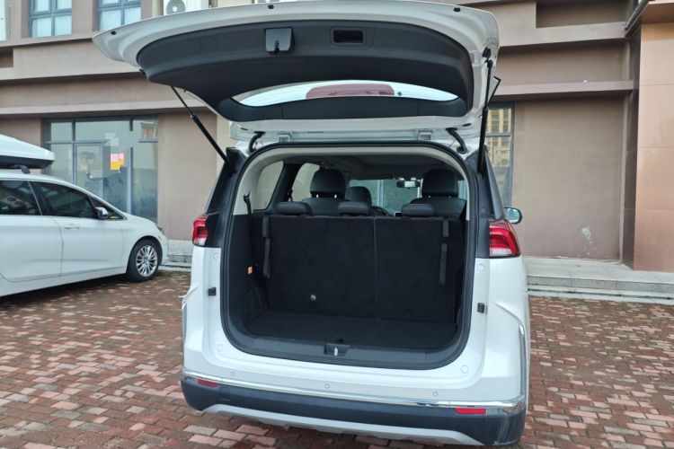 Used SAIC MAXUS G50 2023 PLUS 1.5T Happiness-Recommended Automatic Cruise Version Trunk
