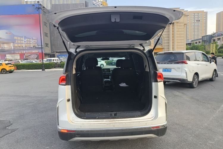Used SAIC MAXUS G50 2023 PLUS 1.5T Happiness-Recommended Automatic Start Edition Trunk