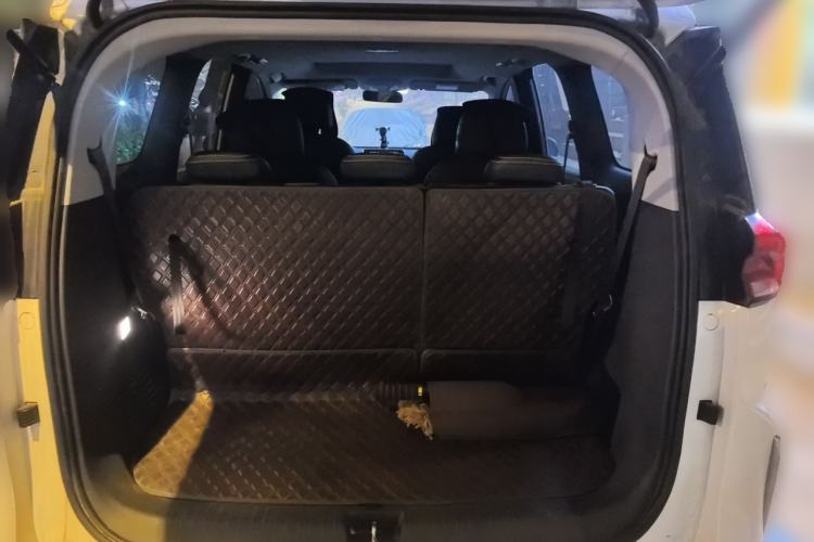 Used SAIC MAXUS G50 2023 PLUS 1.5T Happiness-Recommended Automatic Start Edition Trunk