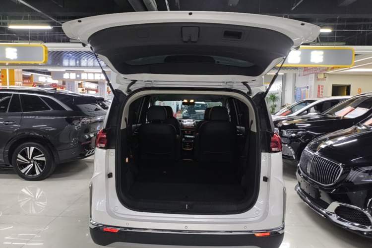 Used SAIC MAXUS G50 2023 PLUS 1.5T Happiness-Recommended Automatic Start Edition Trunk