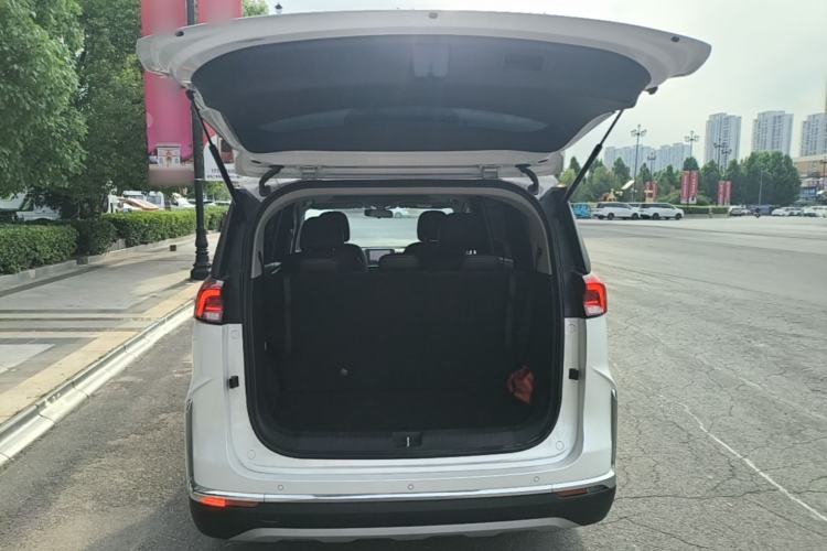 Used SAIC MAXUS G50 2023 PLUS 1.5T Happiness-Recommended Automatic Start Edition Trunk