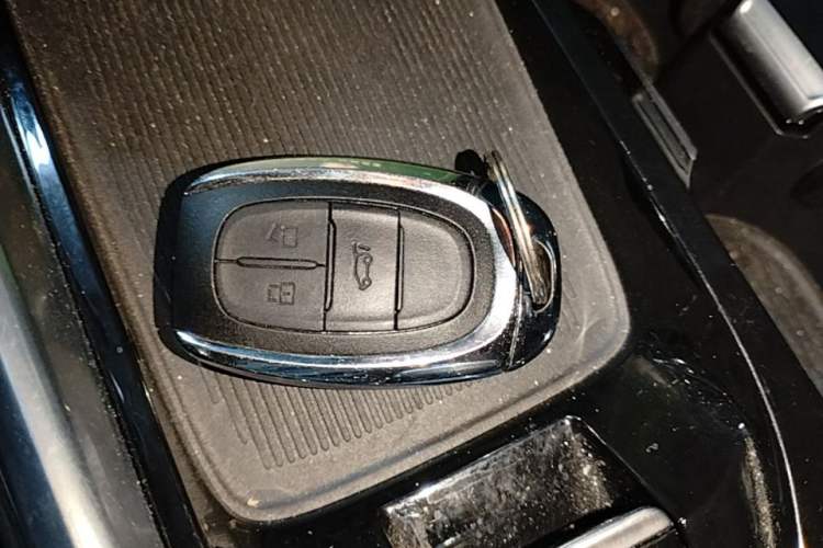 Used SAIC MAXUS G50 2023 PLUS 1.5T Happiness-Recommended Automatic Start Edition Vehicle Key