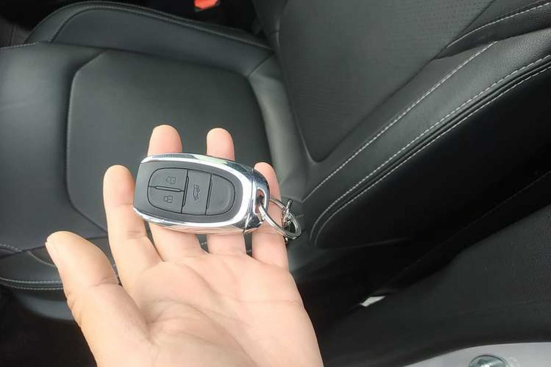 Used SAIC MAXUS G50 2023 PLUS 1.5T Happiness-Recommended Automatic Escort Edition Vehicle Key