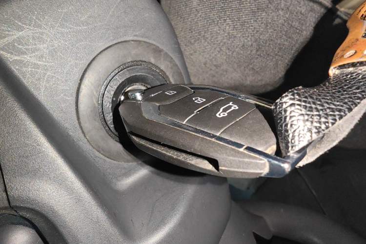 Used SAIC MAXUS G50 2023 1.5T Manual Comfort A Vehicle Key