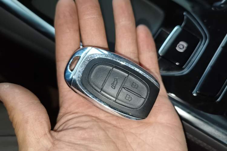 Used SAIC MAXUS G50 2023 PLUS 1.5T Happiness-Recommended Automatic Start Edition Vehicle Key