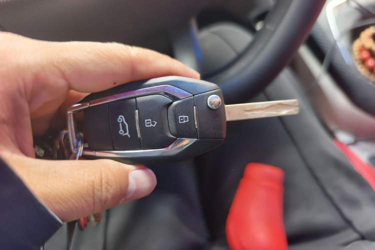 Used SAIC MAXUS G50 2023 1.5T Manual Comfort A Vehicle Key