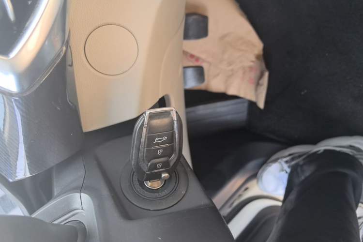 Used SAIC MAXUS G50 2023 1.5T Manual Comfort A Vehicle Key