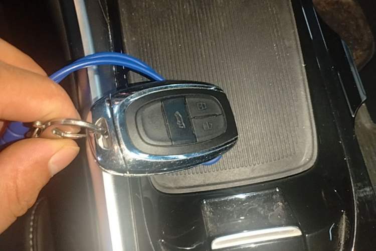Used SAIC MAXUS G50 2023 PLUS 1.5T Happiness-Recommended Automatic Start Edition Vehicle Key