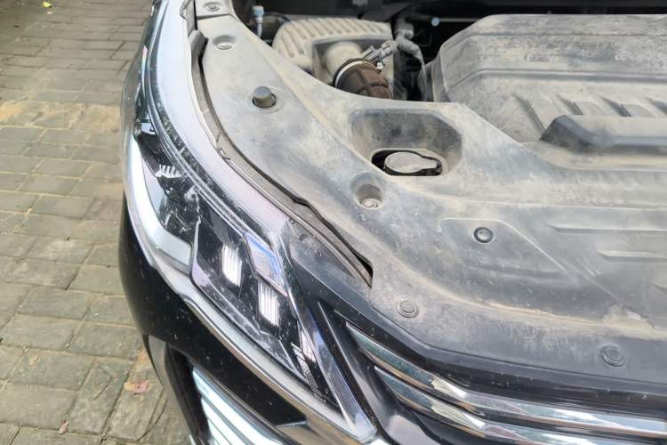 Used SAIC MAXUS G50 2024 PLUS 1.5T Happiness-Recommended Automatic Start-Up Edition Engine Bay Right