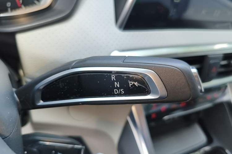 Used SAIC MAXUS G50 2024 PLUS 1.5T Happiness-Recommended Automatic Glory Edition Gear Lever