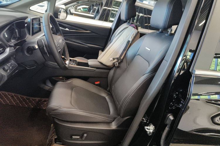 Used SAIC MAXUS G50 2024 Facelift PLUS 1.5T Happiness-Recommended Automatic Start-Up Version Left Front Seat