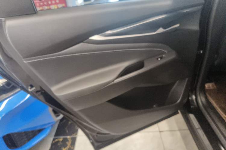 Used SAIC MAXUS G50 2024 Facelift PLUS 1.5T Happiness-Recommended Automatic Start-Up Version Left Rear Door Interior