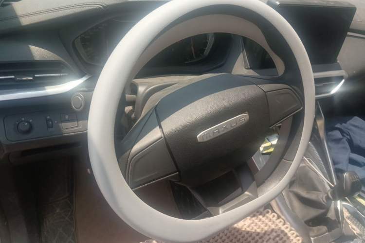 Used SAIC MAXUS G50 2024 1.5T Manual Comfort A Trim Steering Wheel