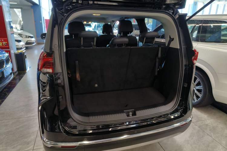 Used SAIC MAXUS G50 2024 Facelift PLUS 1.5T Happiness-Recommended Automatic Start-Up Version Trunk