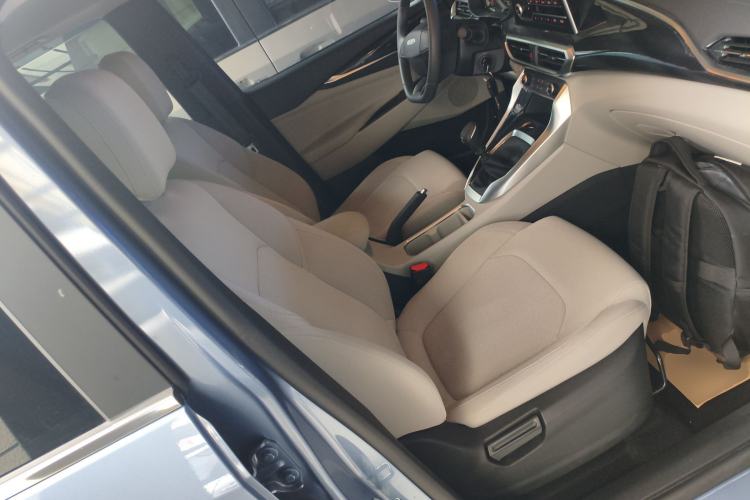 Used SAIC MAXUS G50 2024 1.5T Manual Comfort A Trim Right Front Seat