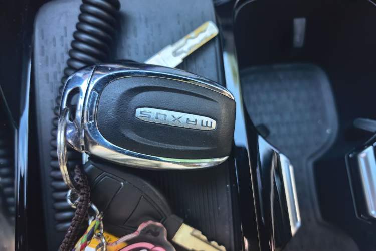 Used SAIC MAXUS G50 2024 PLUS 1.5T Happiness-Recommended Automatic Cruise Version Vehicle Key