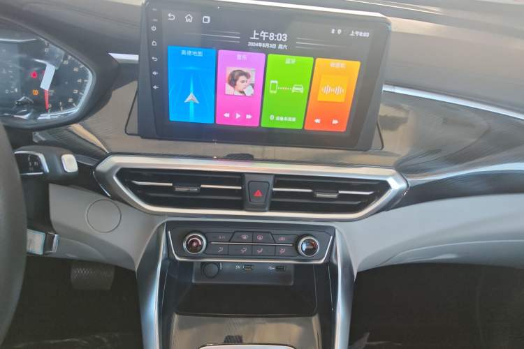 Used SAIC MAXUS G50 2024 PLUS 1.5T Happiness-Recommended Automatic Glory Edition Audio And AC Panel
